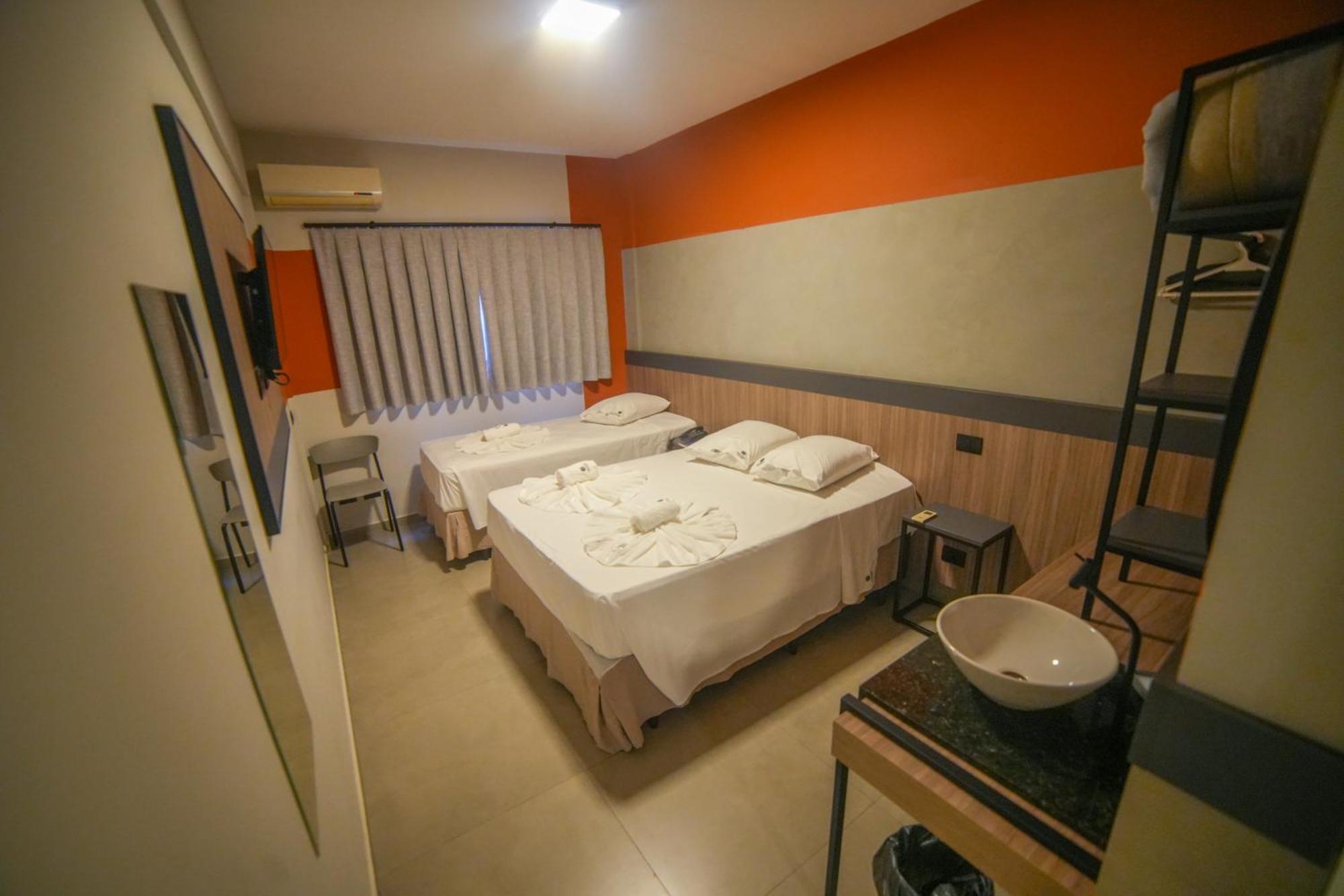 Hotel Coroados Foz Express Foz do Iguaçu Exteriör bild